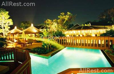 Woodlands Resort 